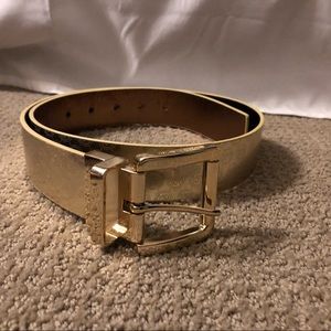 thick gold belt